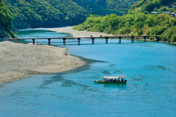 4873 四万十川遊覧船と香美市立やなせたかし記念館アンパンマンミュージアム