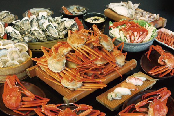 5911冬の味覚　美方のブランド香住ガニを食べ尽くす！6種の海鮮食べ飲み放題60分！