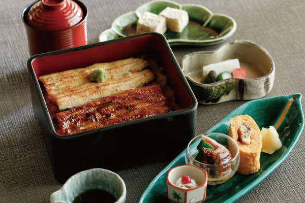 2849うな菊の”オリジナルうなぎ御膳”　＆　豊臣兄弟！ 大和郡山 大河ドラマ館