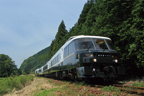 4762特急あそぼーい!と神話と伝説の里 神秘の高千穂峡